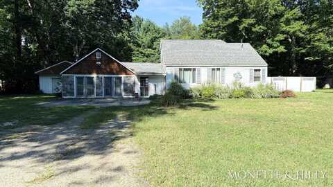 279 N Peterson Road, Muskegon, MI 49445