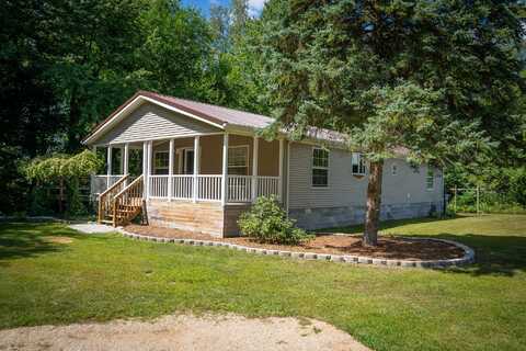 4483 Meadowbrook Lane, Fremont, MI 49412