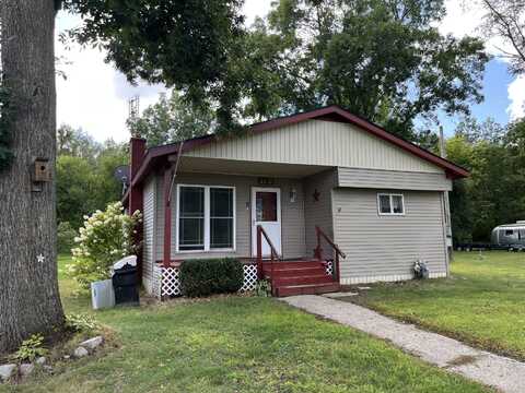 3310 Dumont Lake Drive, Allegan, MI 49010