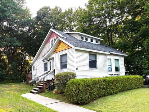 264 Hubbard Street, South Haven, MI 49090