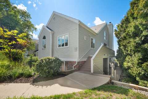 1802 Lakeshore Drive, Saint Joseph, MI 49085