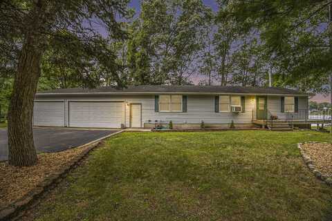 60053 E Oak Drive, Decatur, MI 49045
