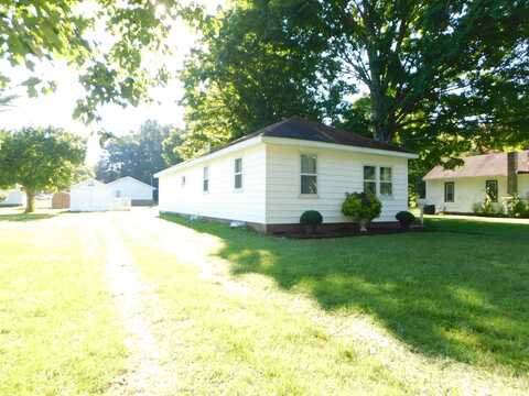 407 S BROWN Street, Paw Paw, MI 49079