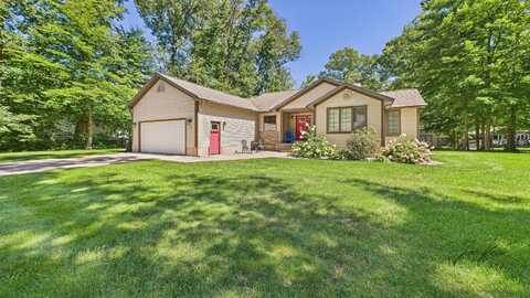 1024 Bear Lake Road, Muskegon, MI 49445