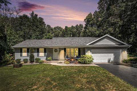 134 Lamson, Battle Creek, MI 49014