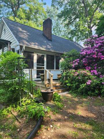 970 Miller Road, Plainwell, MI 49080