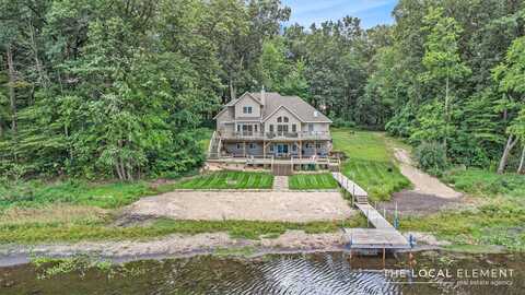 7805 Cougar Drive, Delton, MI 49046