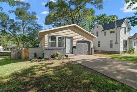 137 E 20th Street, Holland, MI 49423