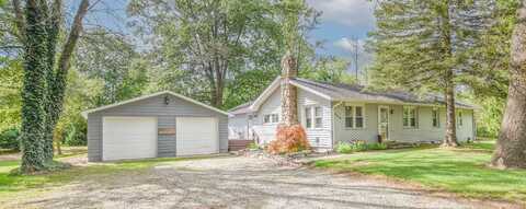 2320 Hemlock Road, Quincy, MI 49082