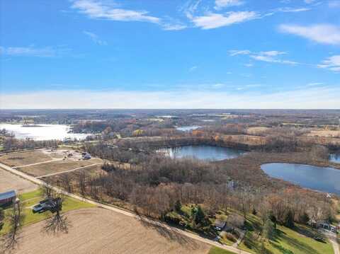 8377 McArthur Avenue NE, Belding, MI 48809