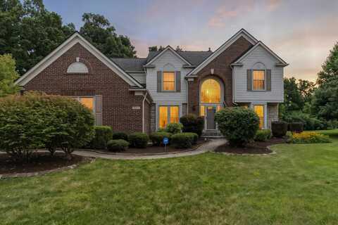 46559 Inverness Road, Canton, MI 48188