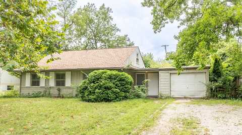 2310 Pinecrest Avenue, Ann Arbor, MI 48104