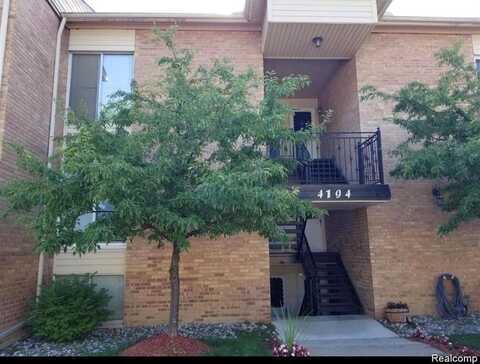 4194 Packard Street, Ann Arbor, MI 48108