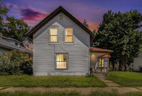 312 2nd Avenue, Big Rapids, MI 49307