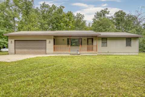 7732 Starr Drive, Howard City, MI 49329