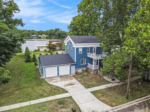 115 N Gremps Street, Paw Paw, MI 49079