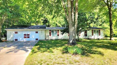 2643 E Ridgewood Drive, South Haven, MI 49090