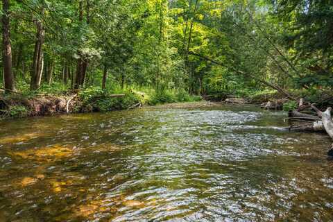 4959 Sloop Road, East Jordan, MI 49727