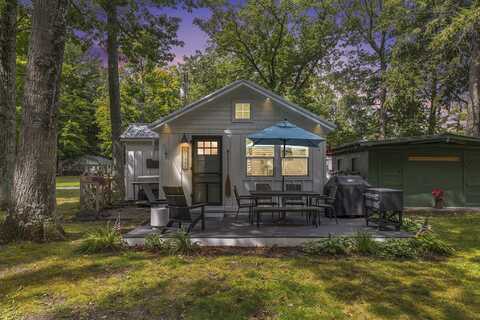 8124 Deadstream Road, Honor, MI 49640