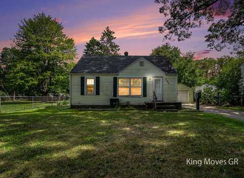 3252 Taft Avenue SW, Wyoming, MI 49519
