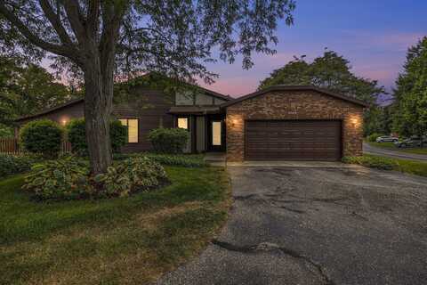 2328 Bridle Creek Creek SE, Kentwood, MI 49508