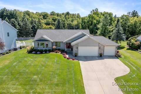 10446 Hunters Creek Drive, Zeeland, MI 49464