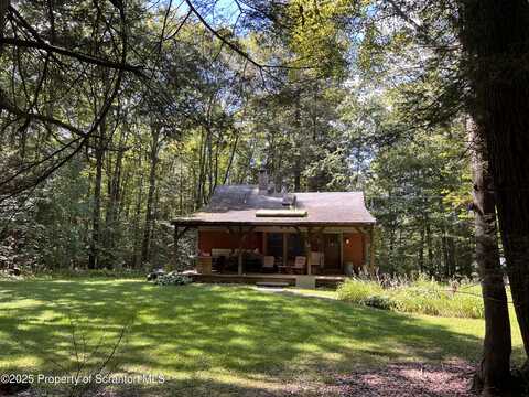 107 Norton Road, New Milford, PA 18834