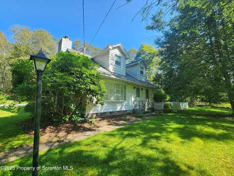 811 Clifton Beach Road, Clifton Twp, PA 18424