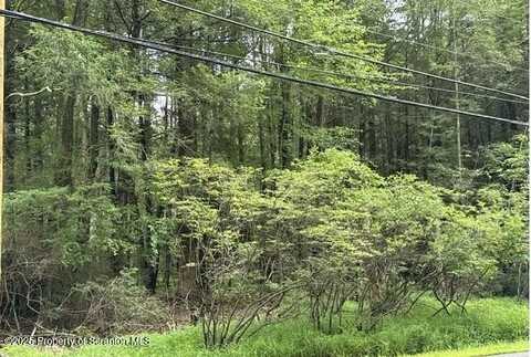 35 FOOTHILL Road, Albrightsville, PA 18210