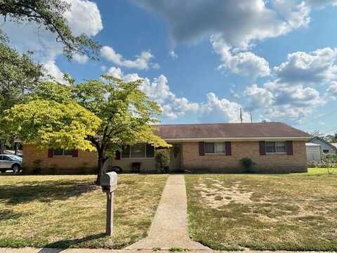 810 Hemlock St, Columbus, MS 39702