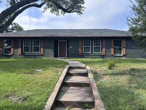 1 Sioux, Longview, TX 75605