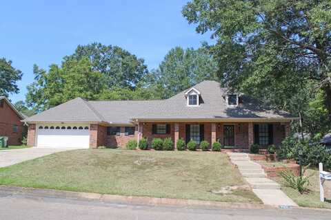 707 Huntindon Rd., Hattiesburg, MS 39402