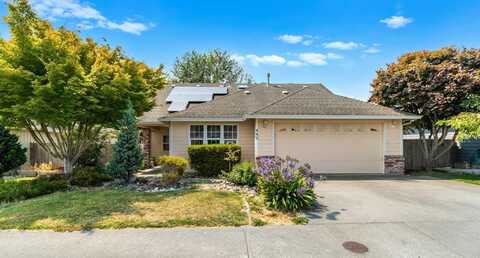 462 Francesco Place, Fortuna, CA 95540