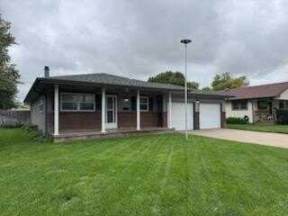 1320 Van Fleet Ln, Great Bend, KS 67530