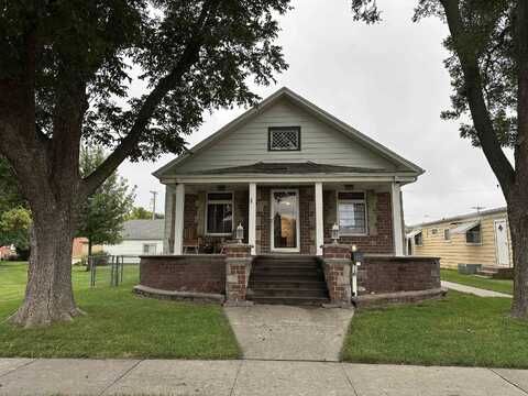 111 E 3rd, Ellinwood, KS 67526