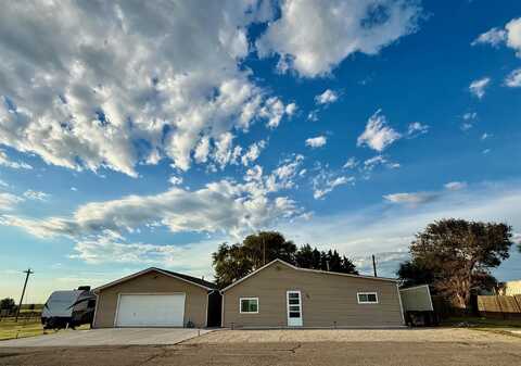 151 1 St., Gorham, KS 67640