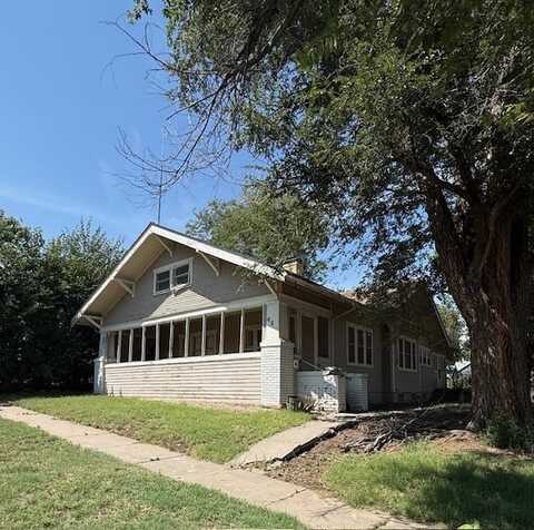 410 W 4th St, Larned, KS 67550