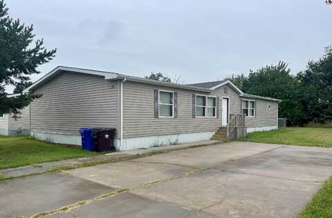 816 Deerfield Rd, McPherson, KS 67460
