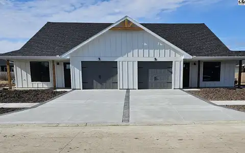 415 Olaf, Lindsborg, KS 67456