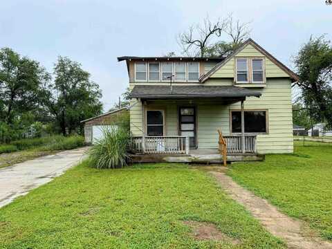 501 E Carpenter St, Hutchinson, KS 67501