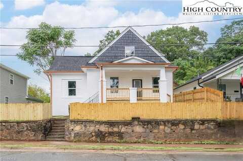 931 Pittsburg Avenue, Winston Salem, NC 27105