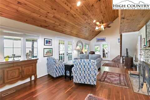 351 Old Bark, Boone, NC 28607