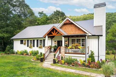 39 Jackson Drive, Highlands, NC 28741