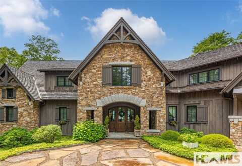 39 Firesong Lane, Glenville, NC 28736