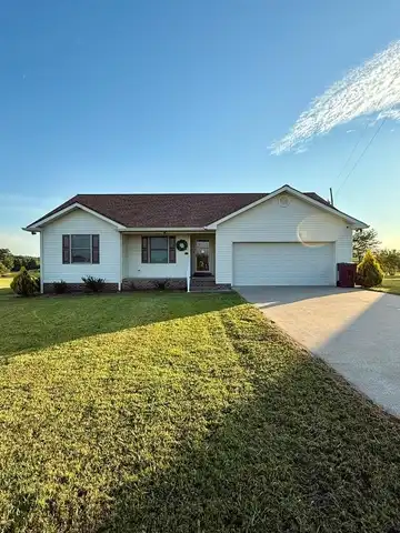 725 Billy Goat Hill Rd, HOPKINSVILLE, KY 42240