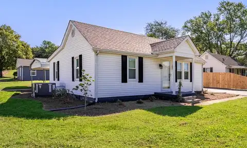 2210 Princeton Road, HOPKINSVILLE, KY 42240