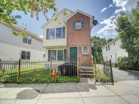 418 OCEAN AVE, Greenville, NJ 07305