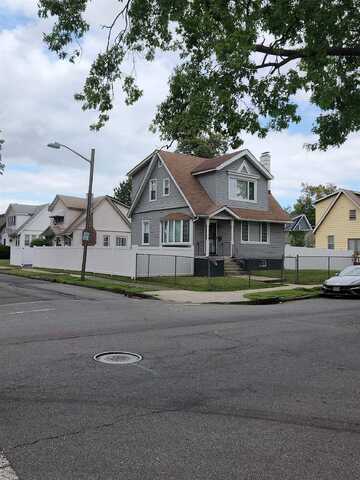 8 TREMONT AVE, East Orange, NJ 07018