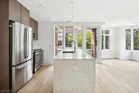 14 LINCOLN PL, MADISON BOROUGH, NJ 07940