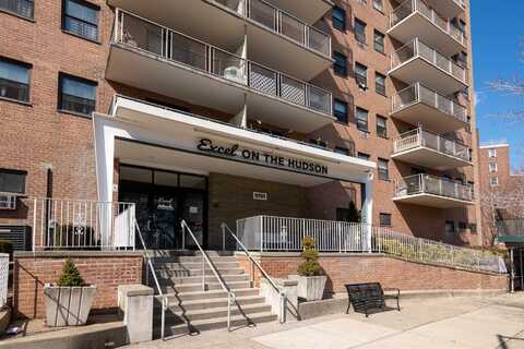 5701 BOULEVARD, West New York, NJ 07093